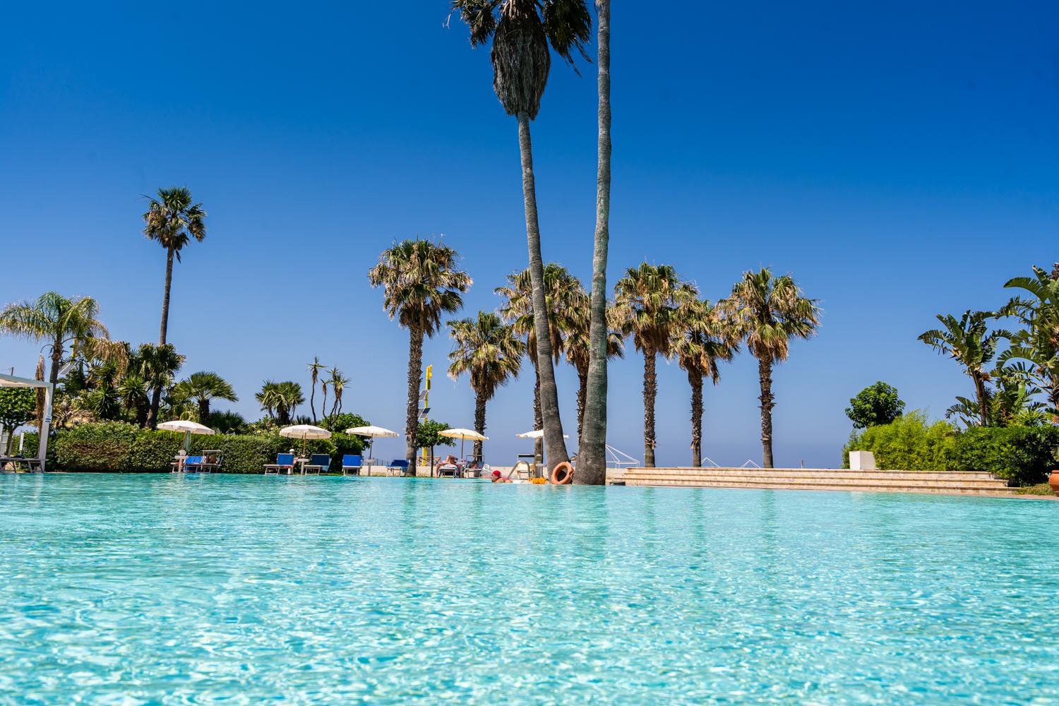 Le Dune Beach Club Messina Exterior photo