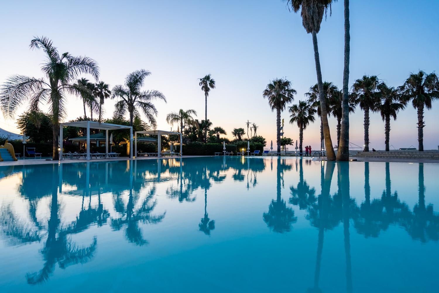 Le Dune Beach Club Messina Exterior photo
